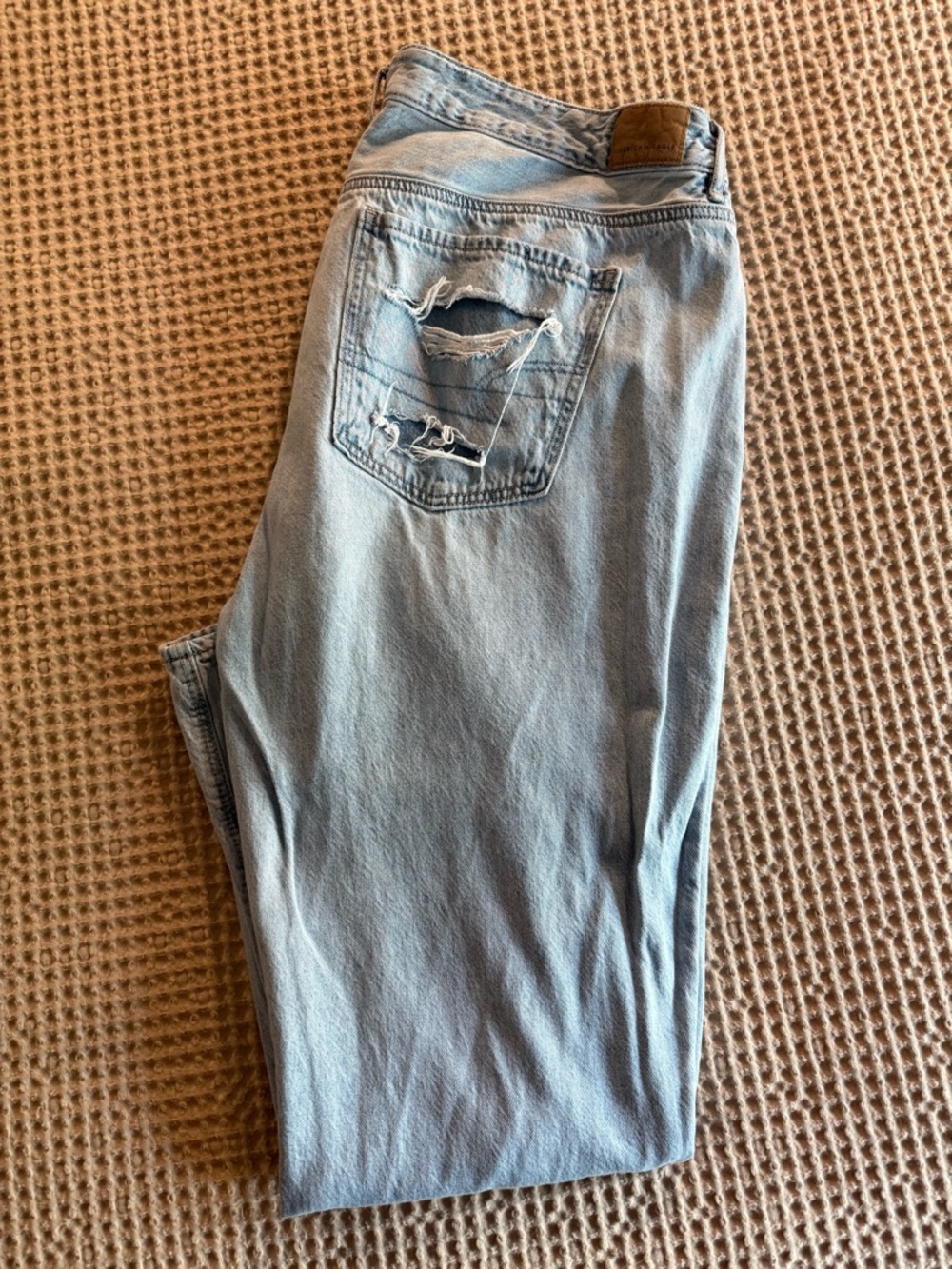 American Eagle Outfitters Light Blue Distressed Women's Flare Jeans